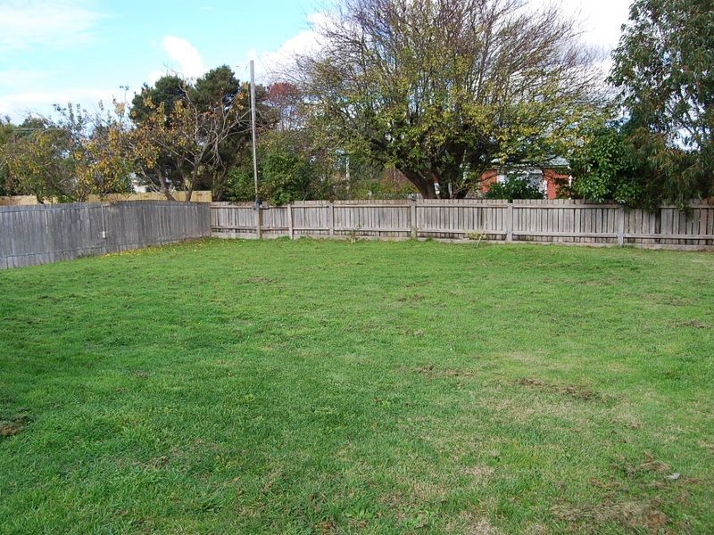 100 a Inglis Street, Wynyard TAS 7325