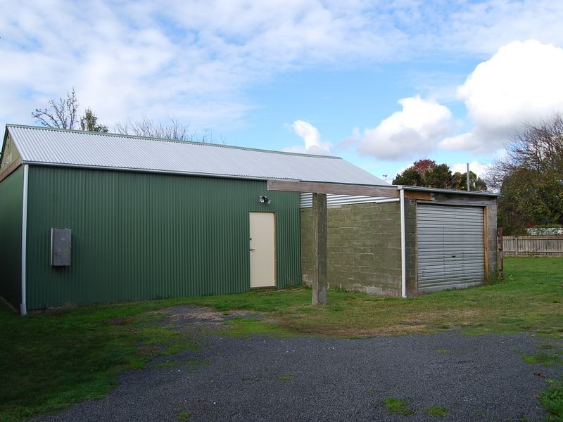 100 a Inglis Street, Wynyard TAS 7325