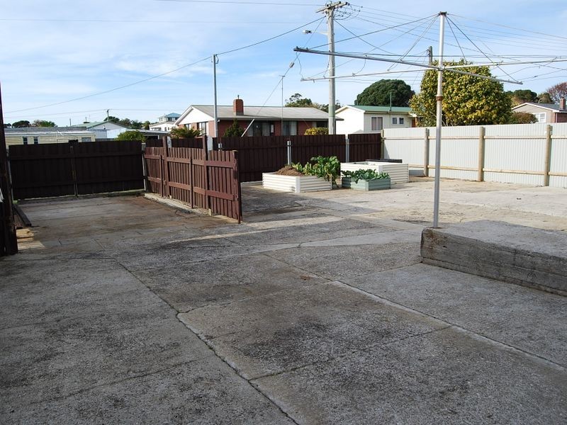 1 Lewis Street, Somerset TAS 7322