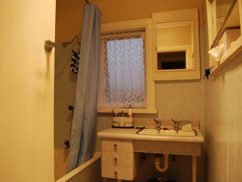 64 Inglis Street, Wynyard TAS 7325