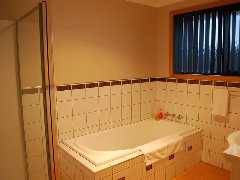 12 Katelyn Dr, Wynyard TAS 7325