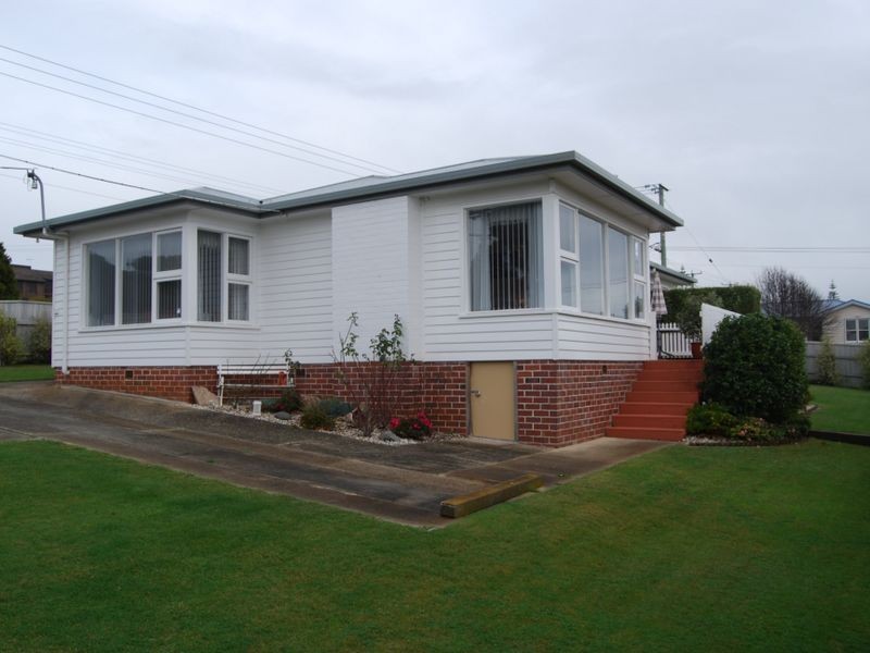 30 George Street, Somerset TAS 7322