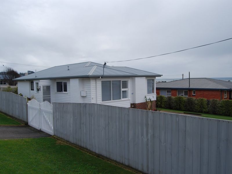 30 George Street, Somerset TAS 7322