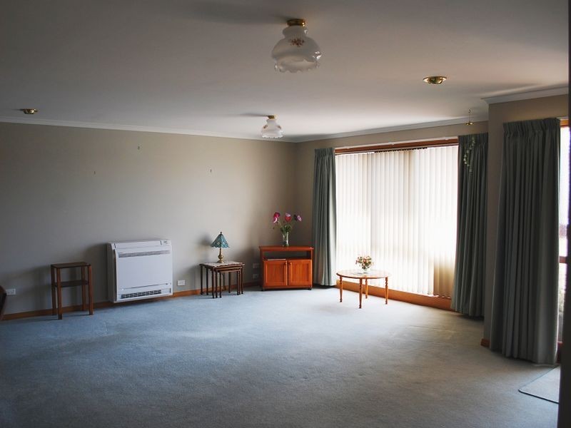 2/16B West Jenner, Wynyard TAS 7325
