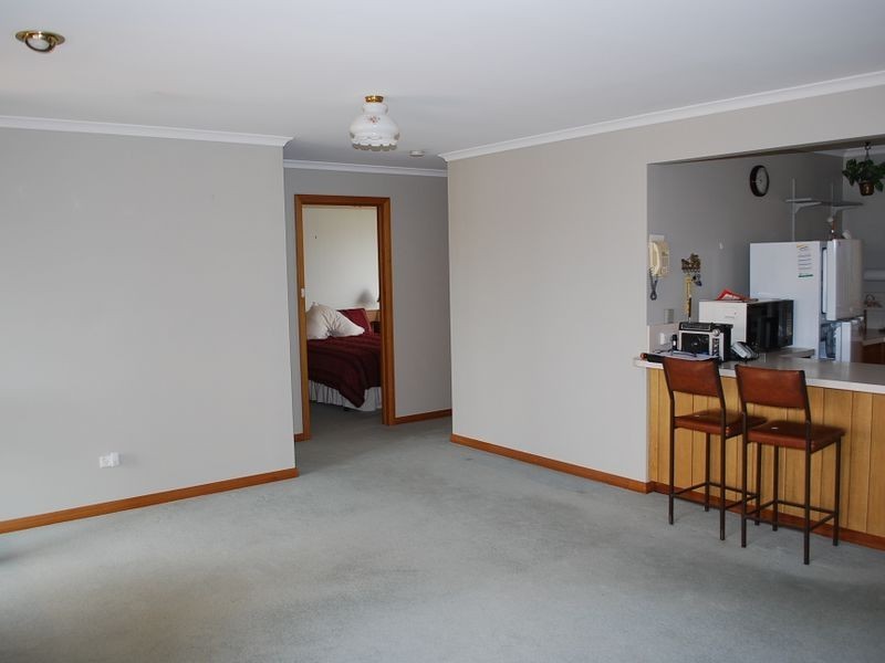 2/16B West Jenner, Wynyard TAS 7325