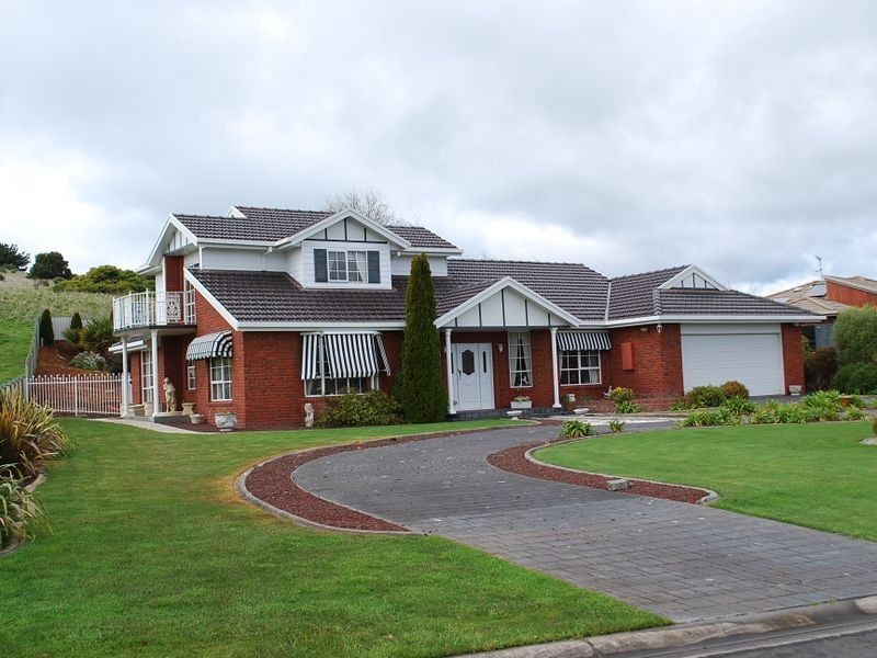 32 Freestone Cr, Wynyard TAS 7325