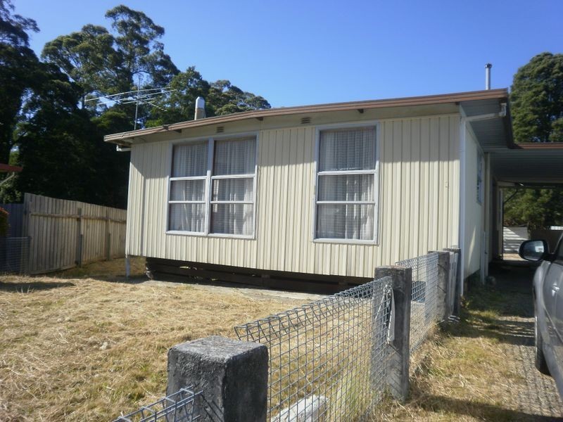 9 Waratah Drive, Rosebery TAS 7470