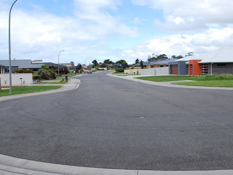 17 Bluewater Crescent, Wynyard TAS 7325