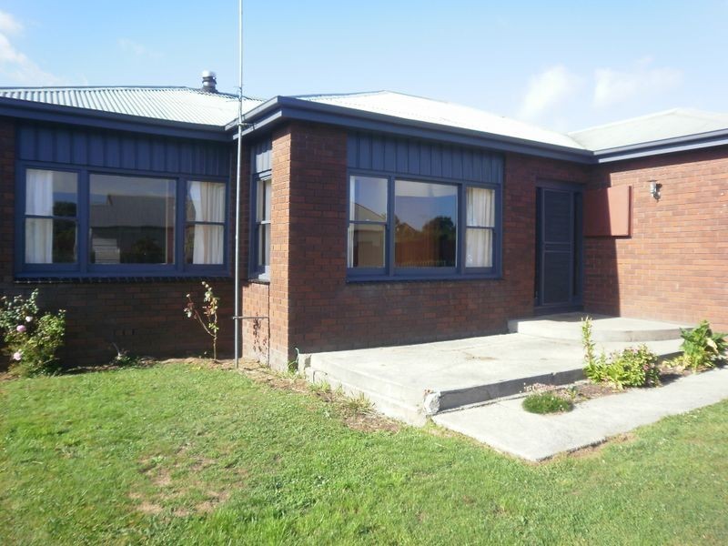 10 Jackson Street, Wynyard TAS 7325