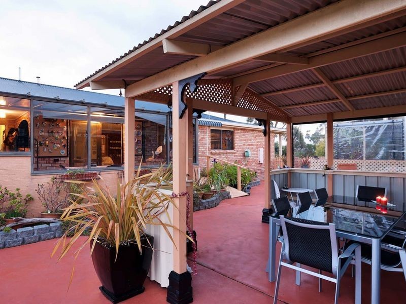 4 Golf Links Road, Wynyard TAS 7325