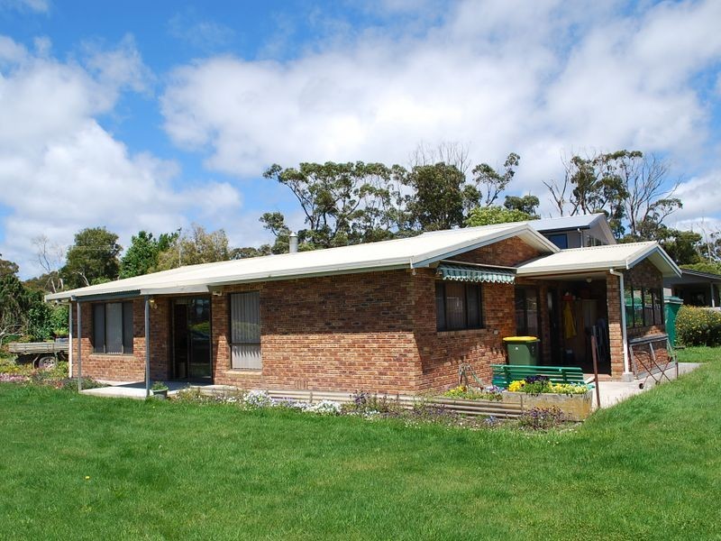 44 River Road, Wynyard TAS 7325