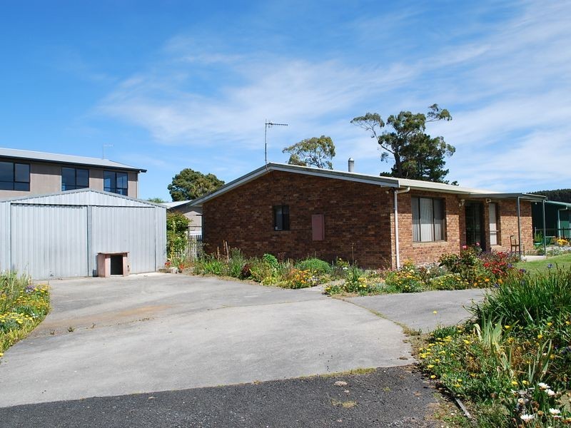 44 River Road, Wynyard TAS 7325