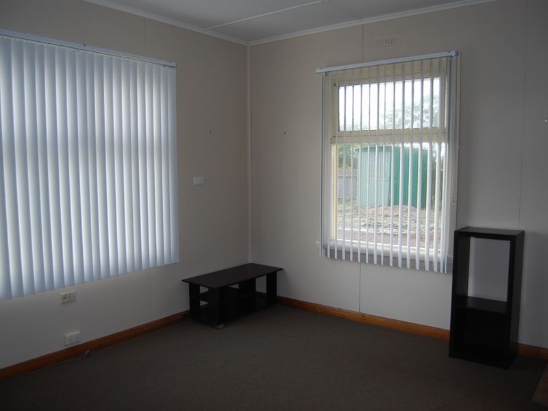 1/99 Old Bass Highway, Wynyard TAS 7325