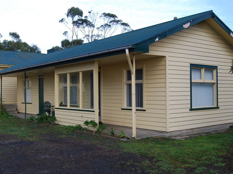 1/99 Old Bass Highway, Wynyard TAS 7325
