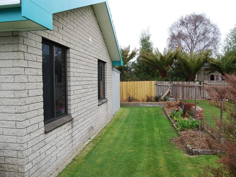 2/44A Saunders Street, Wynyard TAS 7325