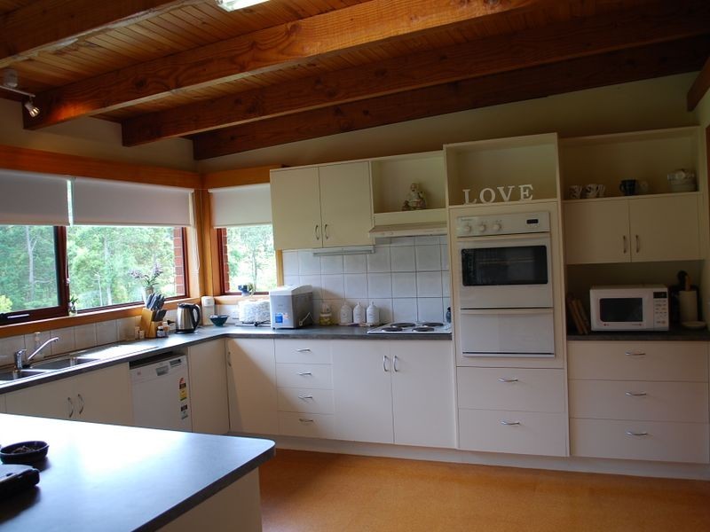 130 Deep Creek Road, Wynyard TAS 7325