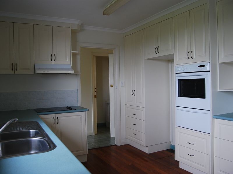 17463 Bass Highway, Boat Harbour TAS 7321