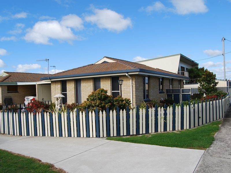 1/73 Saunders Street, Wynyard TAS 7325