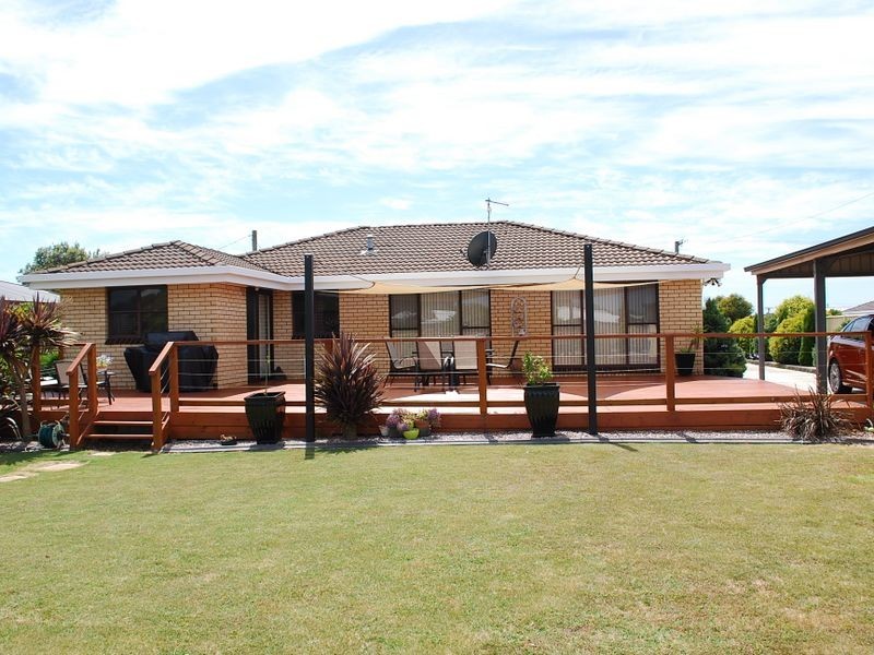 26 Austin Street, Wynyard TAS 7325