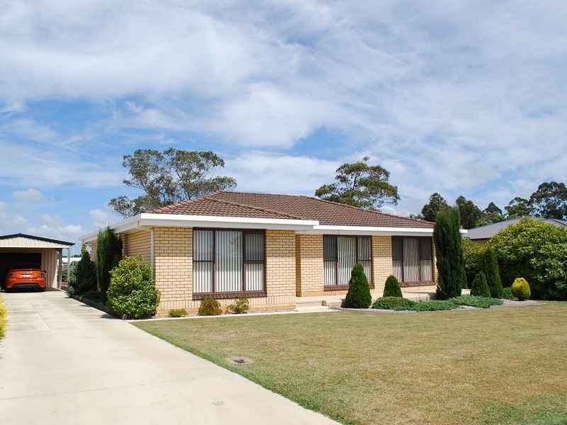 26 Austin Street, Wynyard TAS 7325