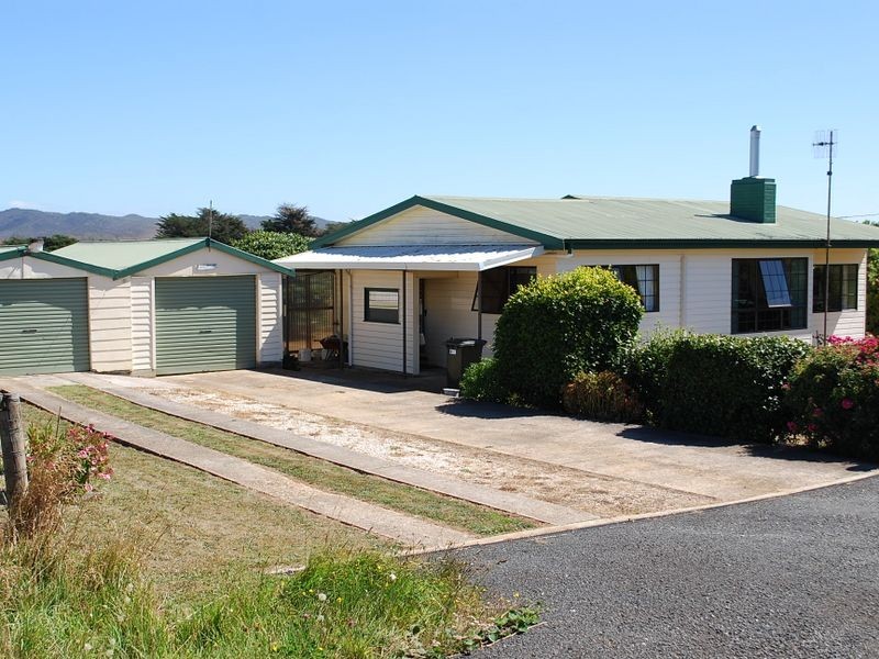 18803 Bass Highway, Rocky Cape TAS 7321