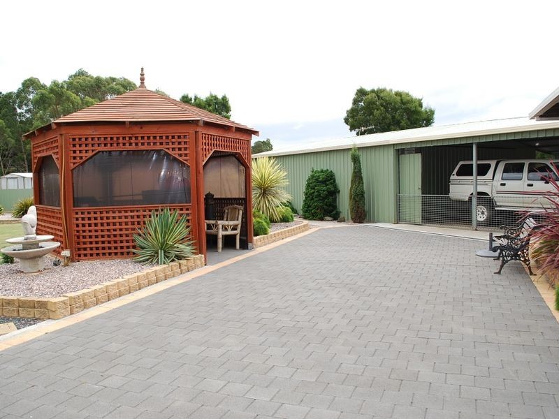 16 Kingsmill Street, Wynyard TAS 7325
