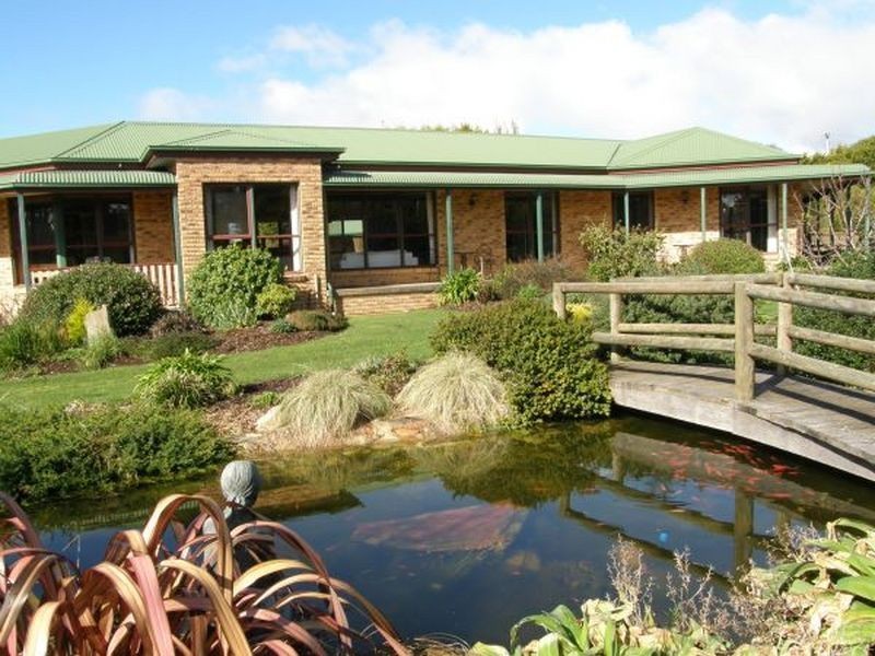 16666 Bass Highway, Wynyard TAS 7325