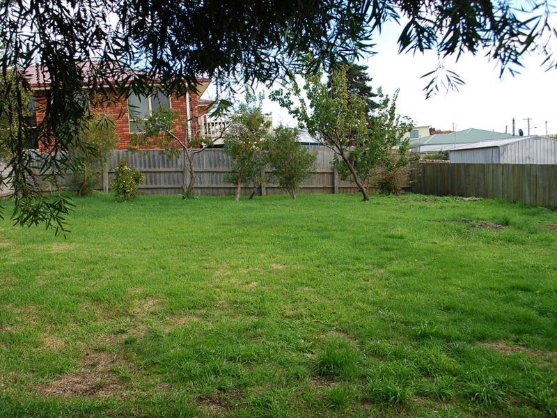17 George Street, Somerset TAS 7322