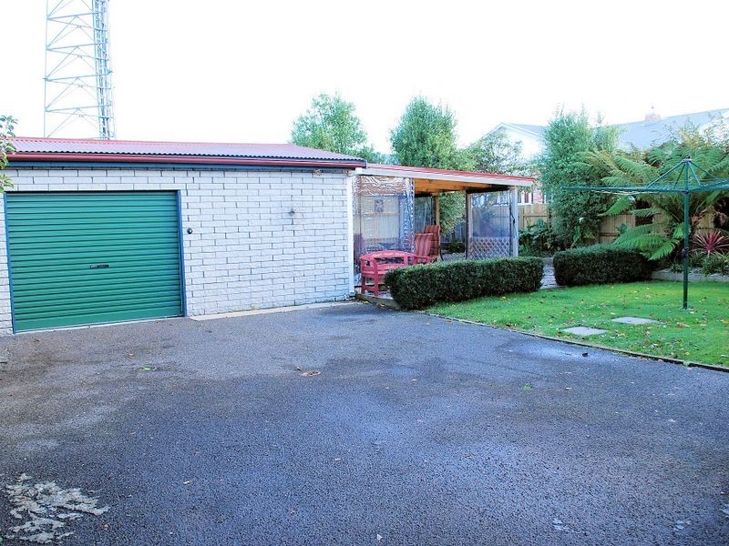 42 Saunders Street, Wynyard TAS 7325