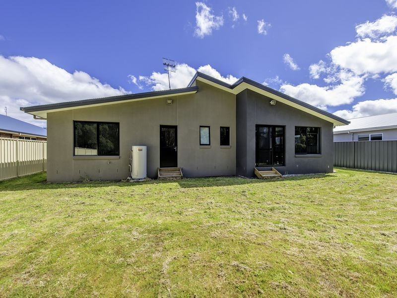 54 Katelyn Drive, Wynyard TAS 7325