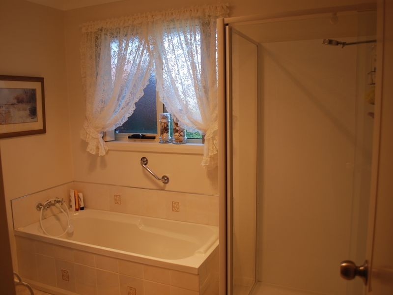 2 York Court, Wynyard TAS 7325