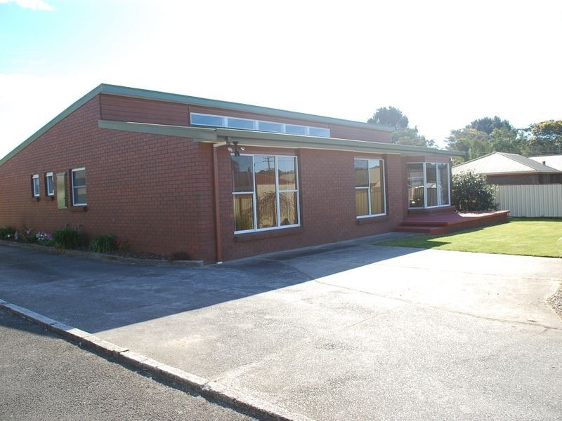 58 Hales Street, Wynyard TAS 7325