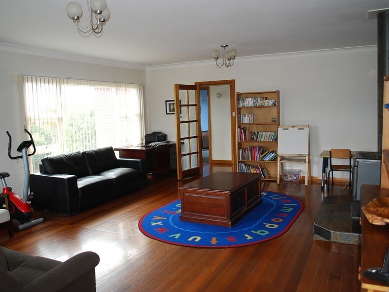 76 Saunders Street, Wynyard TAS 7325
