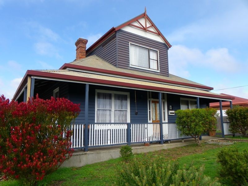 4 Park Street, Wynyard TAS 7325