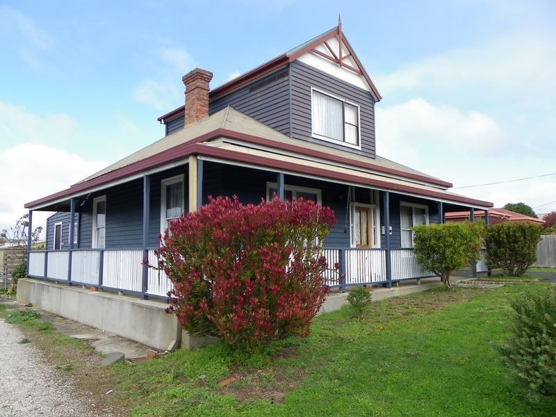 4 Park Street, Wynyard TAS 7325