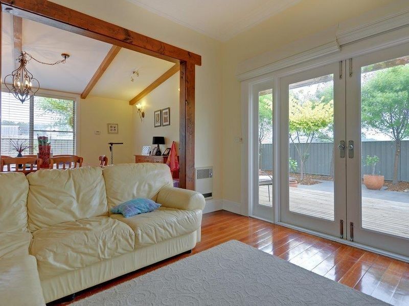 4 Bells Parade, Somerset TAS 7322