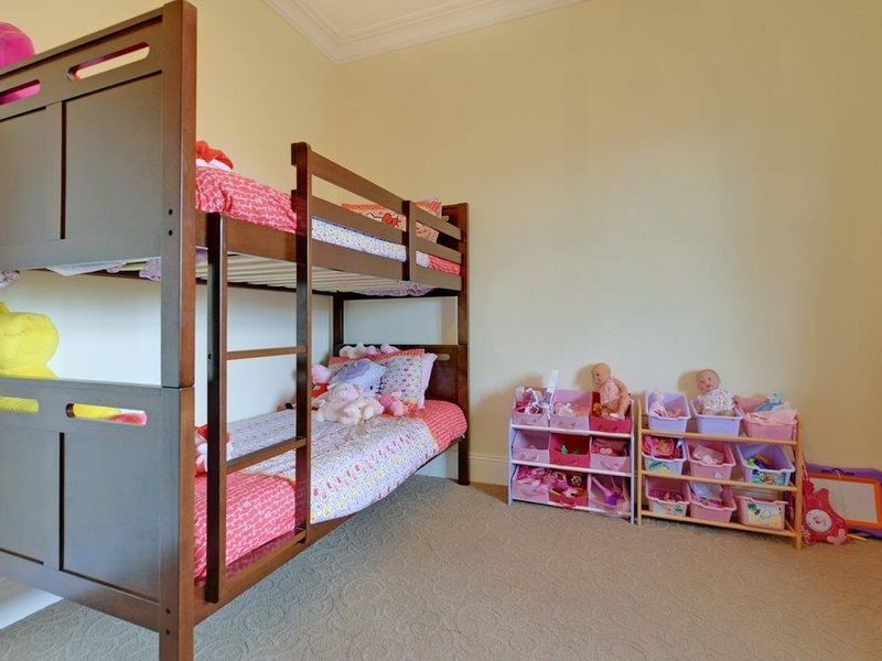 4 Bells Parade, Somerset TAS 7322