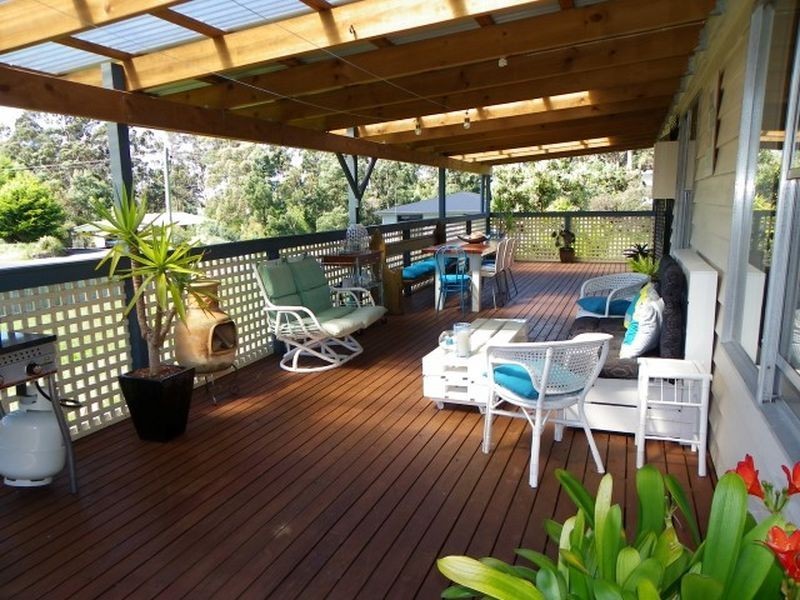 4 Kenelm Avenue, Sisters Beach TAS 7321