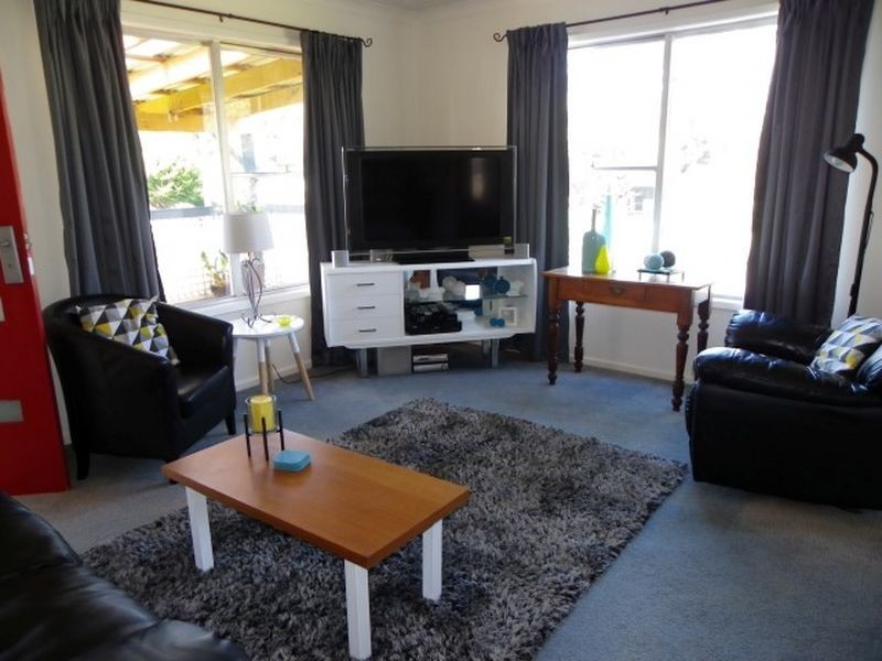 4 Kenelm Avenue, Sisters Beach TAS 7321