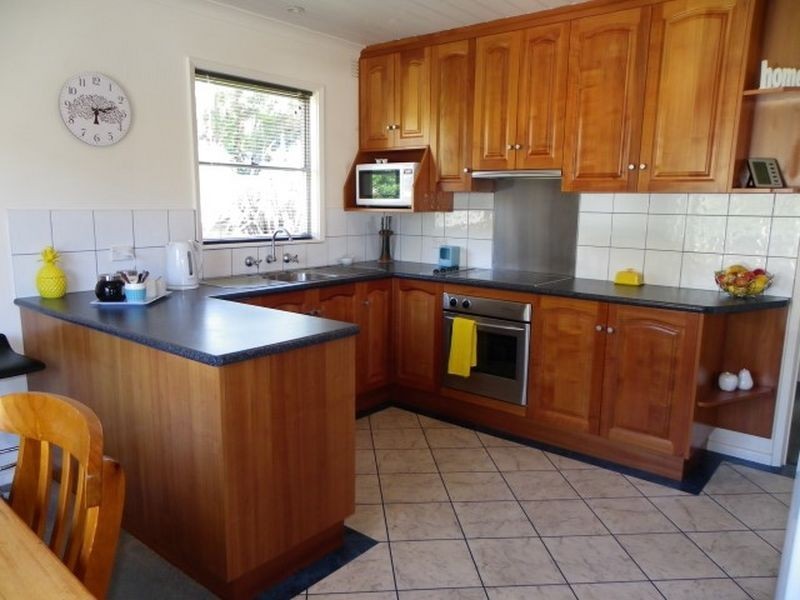 4 Kenelm Avenue, Sisters Beach TAS 7321