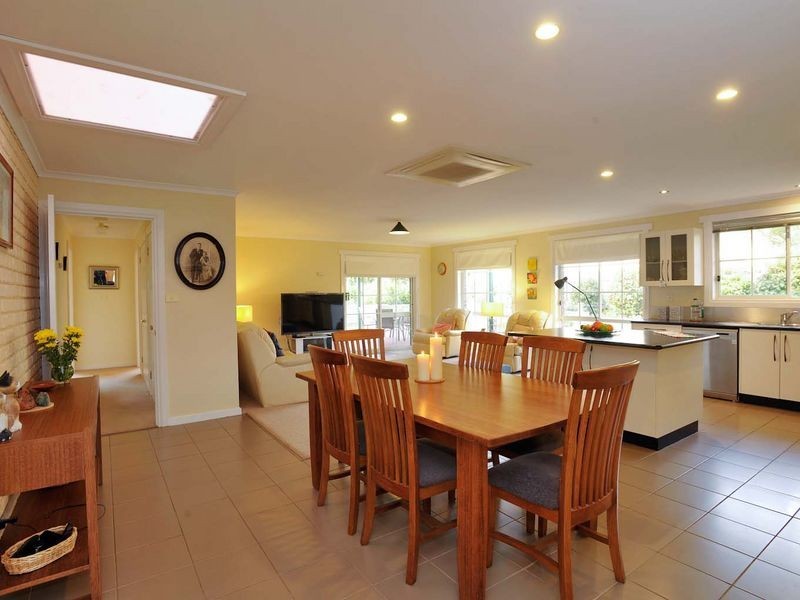 14 Freestone Crescent, Wynyard TAS 7325