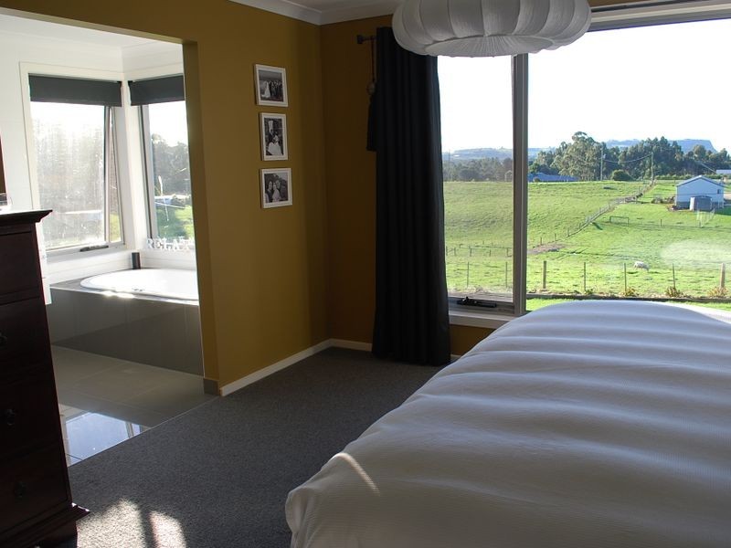 154 Lennah Drive, Wynyard TAS 7325