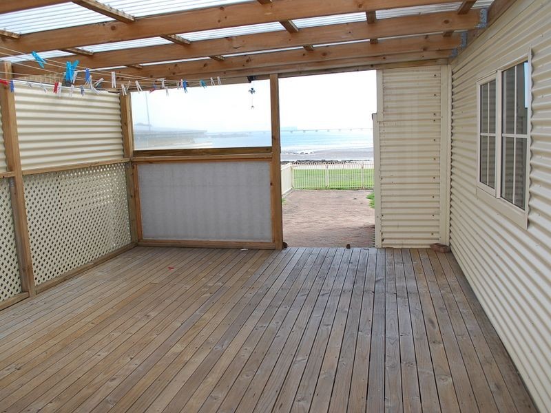 19 Charles Street, Black River TAS 7321