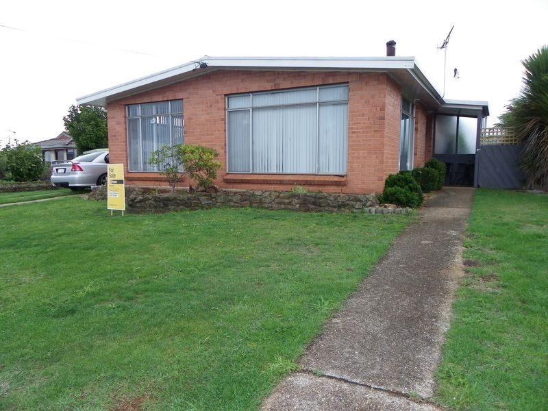9 Oonah Crescent, Somerset TAS 7322