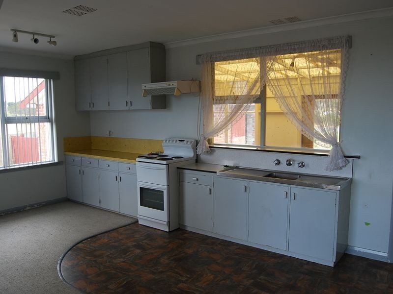 163 Old Bass Highway, Wynyard TAS 7325