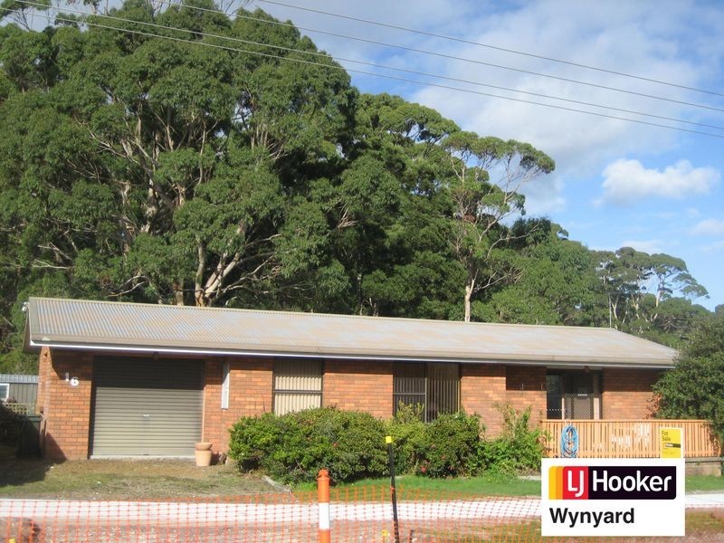 16 Andrew Street, Strahan TAS 7468