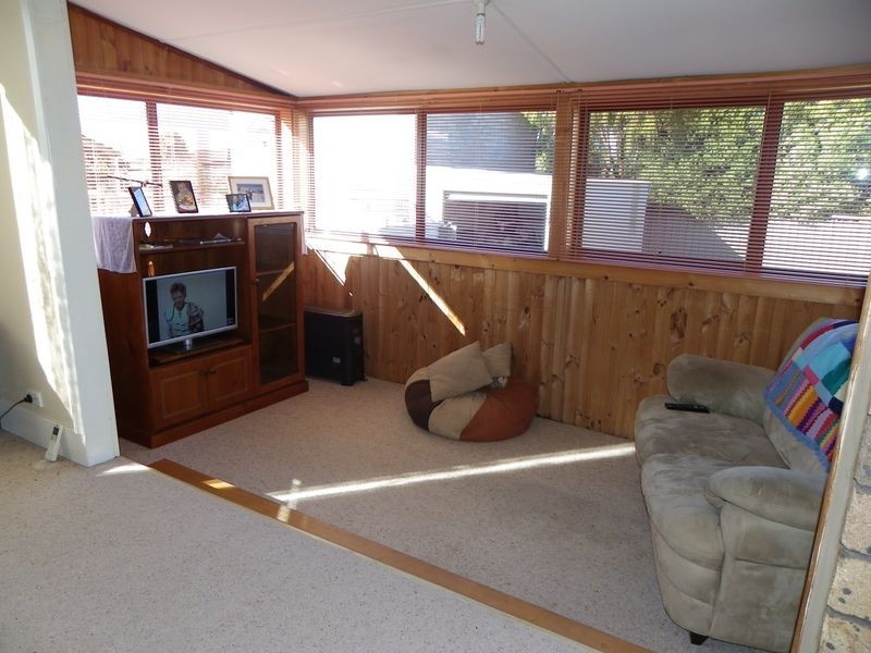 8 Arthur Street, Somerset TAS 7322