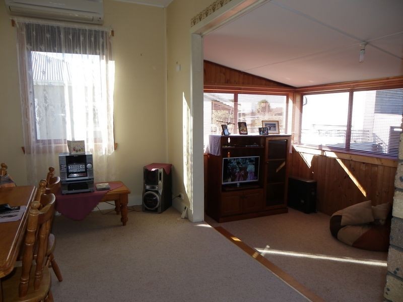 8 Arthur Street, Somerset TAS 7322