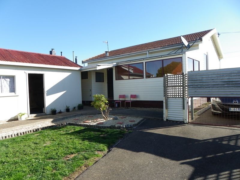 8 Arthur Street, Somerset TAS 7322