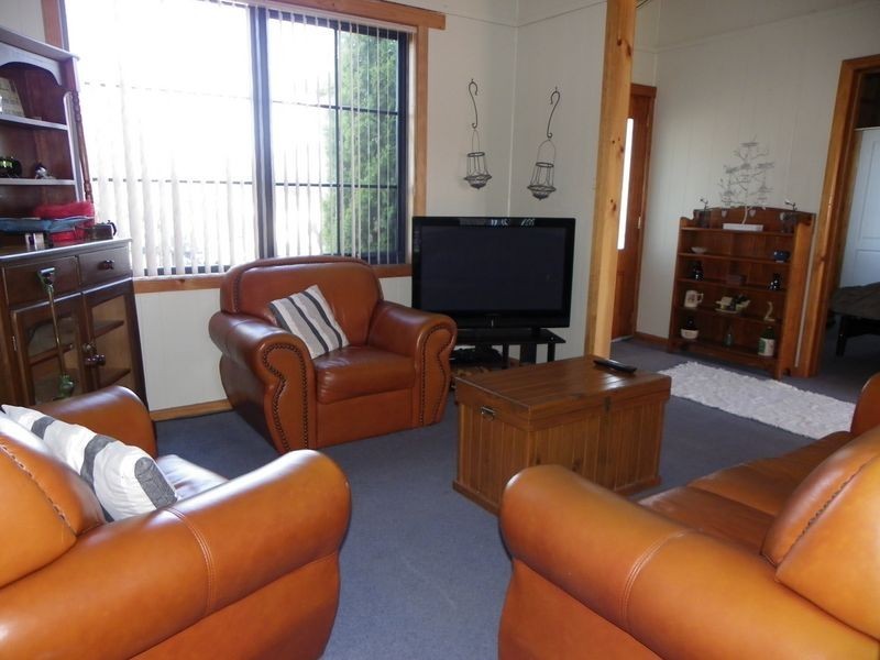 13 Quiggin Street, Wynyard TAS 7325